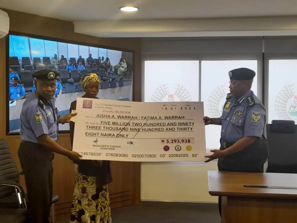 0000000000000000000000