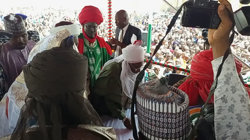 00000000000000000000000000000000000000 6