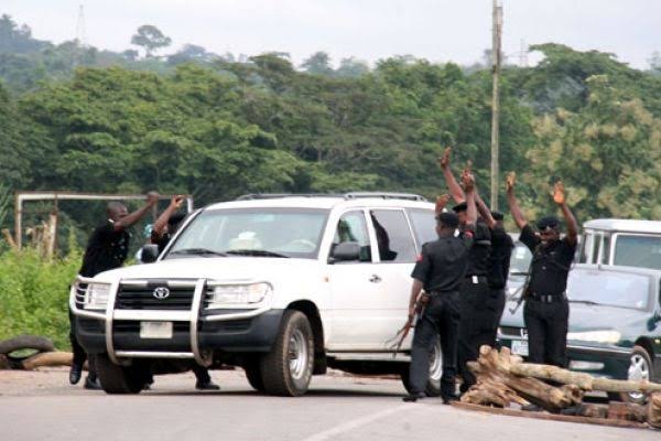 INVESTIGATION: Despite Gombe Governor’s Order, Police Refuse To Dismantle Checkpoints, Commuters, Drivers Groan 19BE6917 59E0 49CA 97FA 5232158A87C8