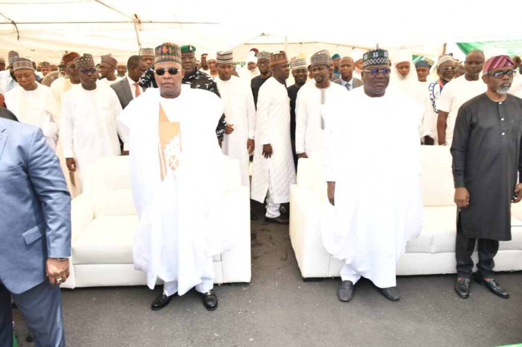 000000000000000000000000000000000000000000000000000000000 12