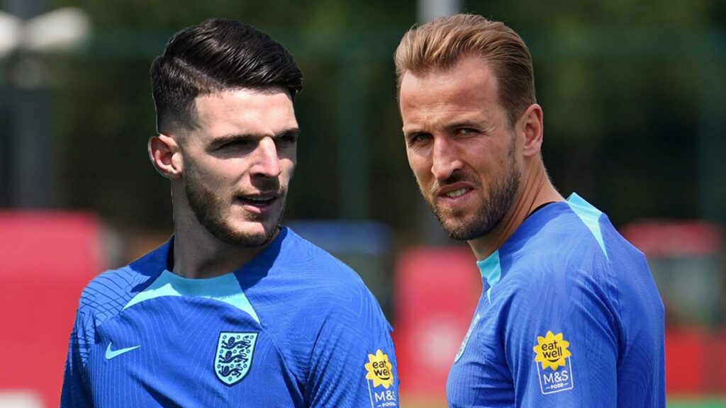 Shaw Urges England Team-Mates, Kane, Rice To Join Man United 000000000000000000000000000000000000000000000000000000000 17
