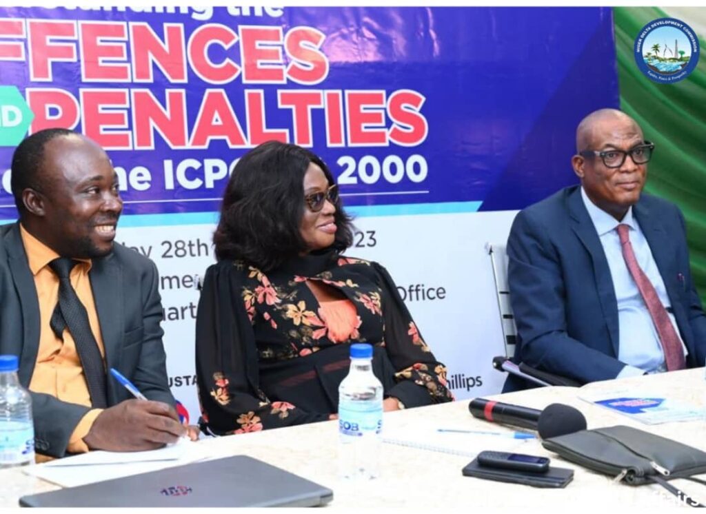 6907144f fc0a 469f 8736 c6c09953e58e