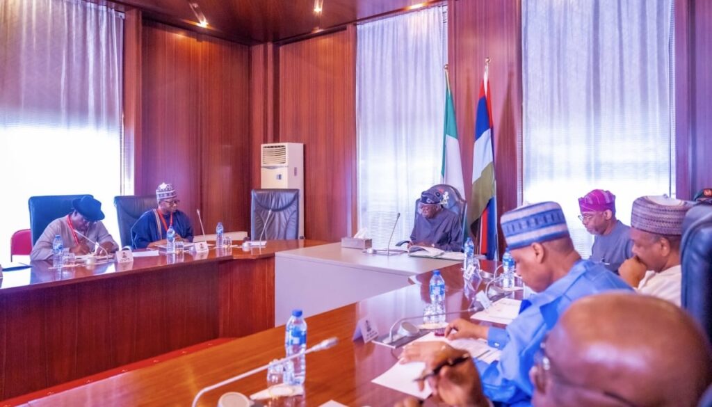 bfa3f629 d3cd 4ba4 8b53 f79c3f7ba777