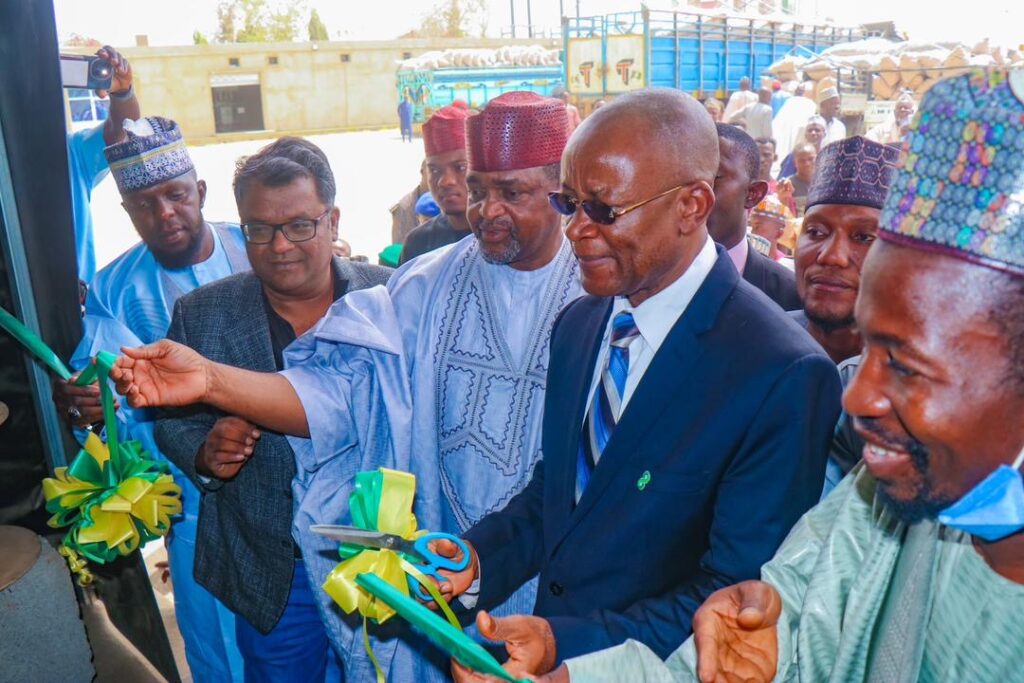 Senator Enoh Commissions Multi-Billion Naira Onion Storage Processing Plant In Kano 327611d2 d900 48d5 bcb2 4e65e98e135d