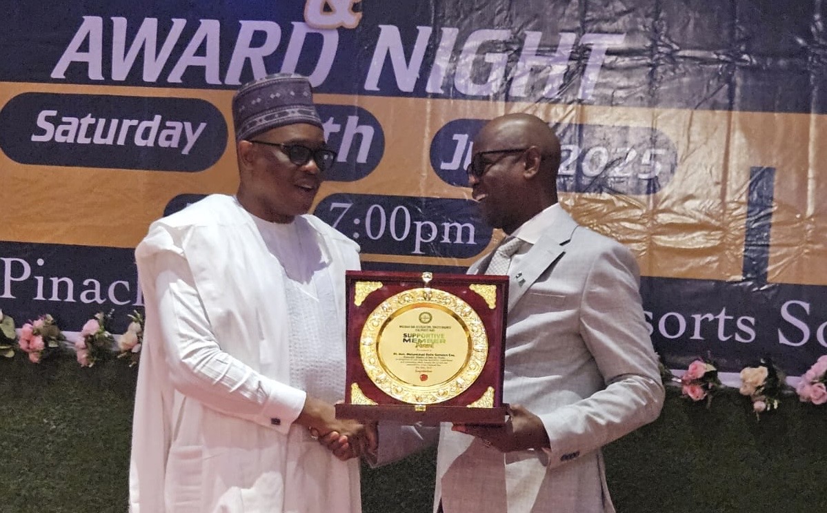 5eb58449 092b 4fb5 ab14 cceeff89ddaf