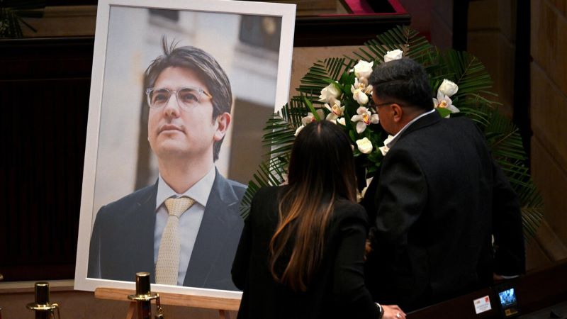 Colombia’s Biggest Presidential Aspirant Dies Two Months After Being Shot Colom