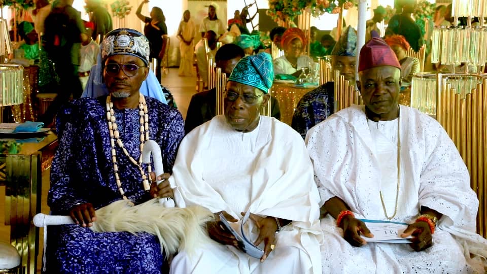 f2ac2fa9 ae83 4a51 92ee 3dd89d44e8bf