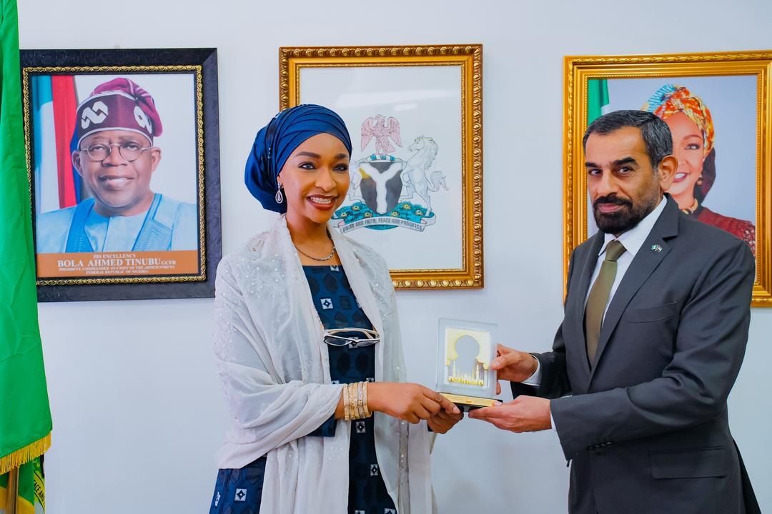 9afbc164 49b5 45d8 9eec 73609a2e7482