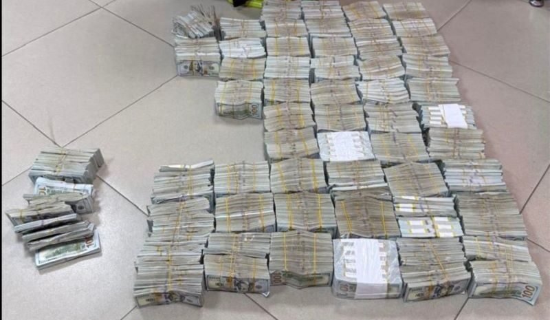Dubai Returnees, Nasidi Brothers Arrested With $6.1m At Lagos Airport, Handed Over To EFCC Airport Dollars 2