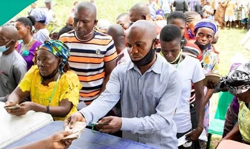 ‘FG Disburses ₦300bn To Over Eight Million Households’, Says Humanitarian Minister FG Cash