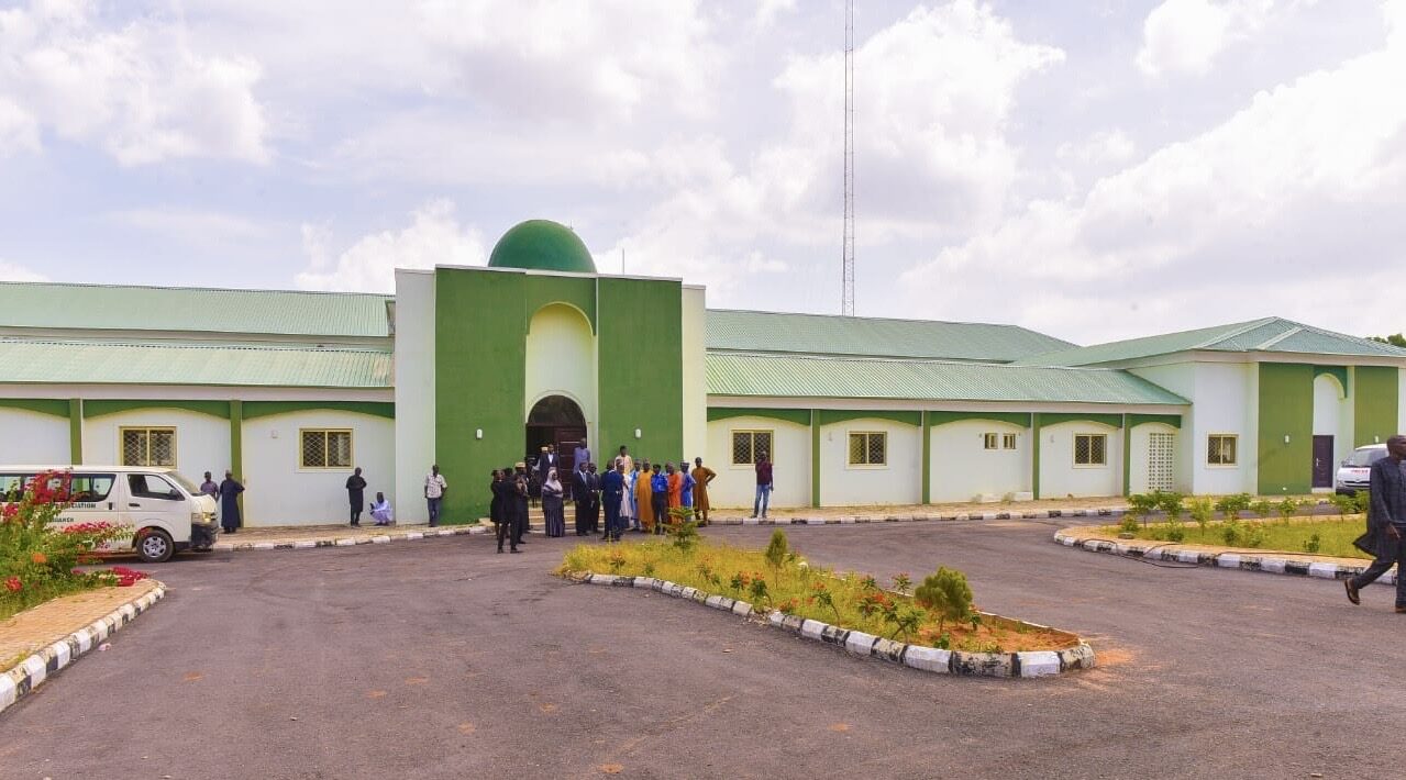 cbf4bbaf ee02 4555 aef2 97fafcc24415