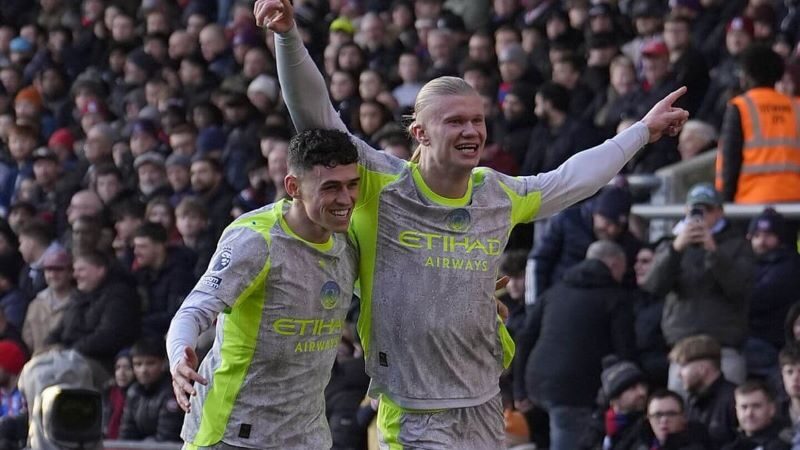 Man City Smash Palace To Fire Title Warning, Villa Extend Winning Run City Villa