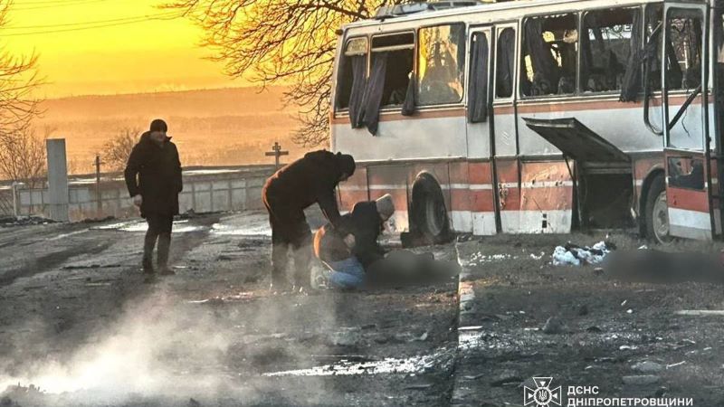 Russian Drone Attack On Bus In Ukraine Kills At Least 12 Ukraine Drone 1