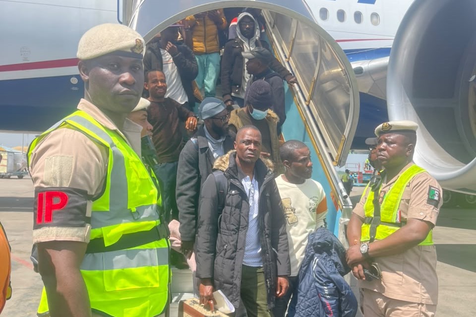 Xenophobia: First Batch Of Nigerians Evacuated From South Africa Return Home Evacuated Nigerians