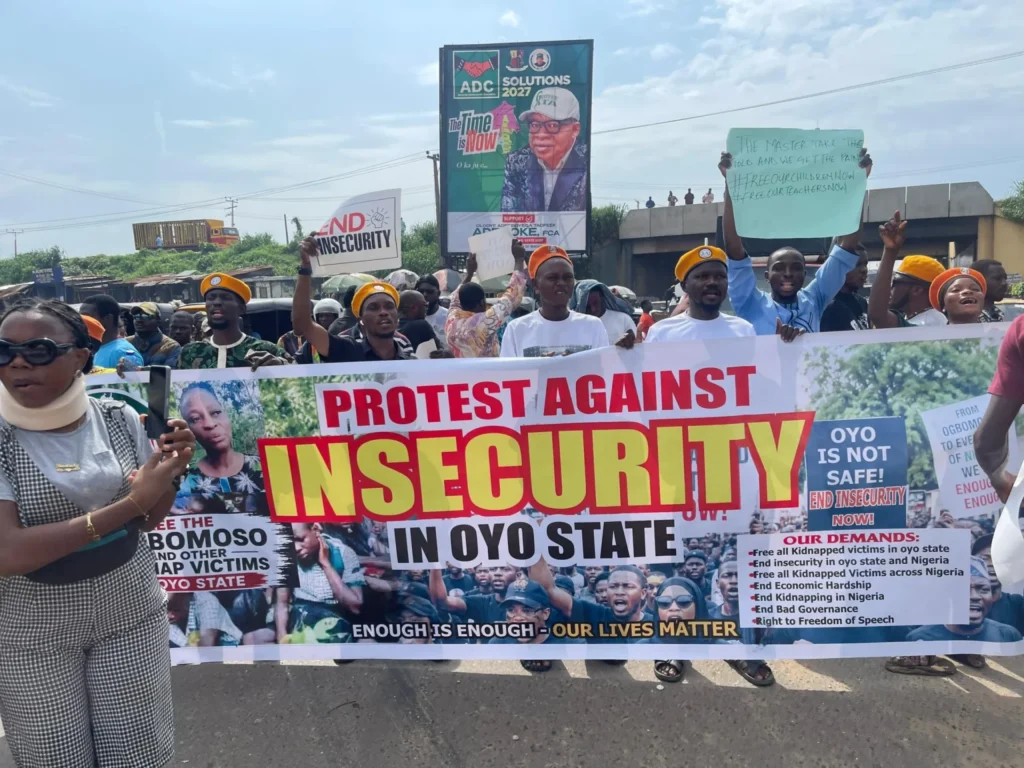 Gridlock Hits Ibadan As Protesters Demand Release Of Abducted Oyo Pupils Oyo Protest 2