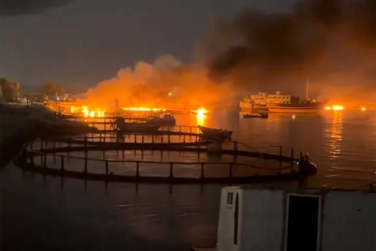 US, Iran Exchange Heavy Attacks Around Strait Of Hormuz Hormuz Fire