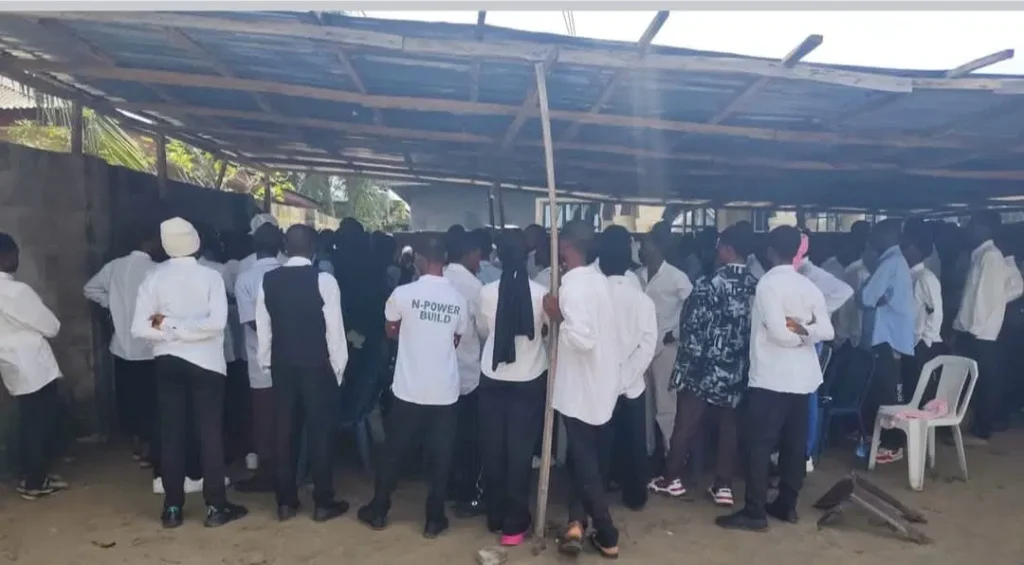 LAgos Fake Varsity