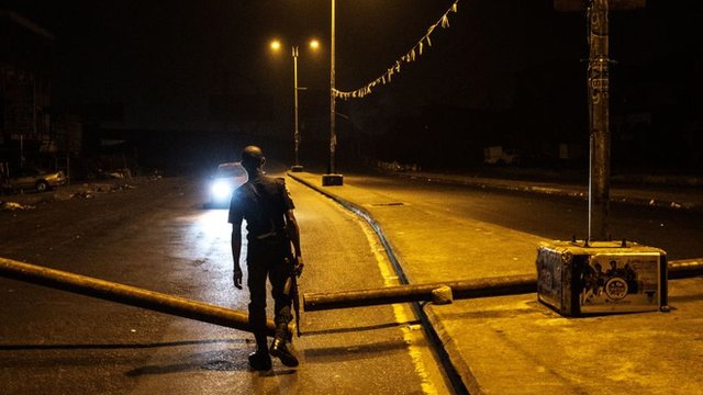 Police Move Against Abuse Of Stop-And-Search, Warns Officers Over Phone Checks Police Night Checkpoint