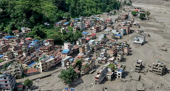 More Than 160 Killed, Over 800 Missing After Devastating Nepal Floods Nepal Flood 2