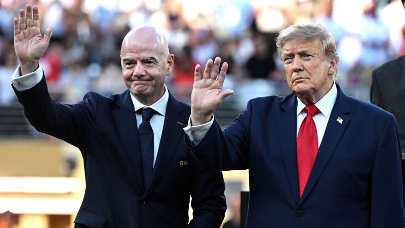 It Would Be ‘Terrible Mistake’ To Replace FIFA’s Infantino – Trump Trump Infantino 2