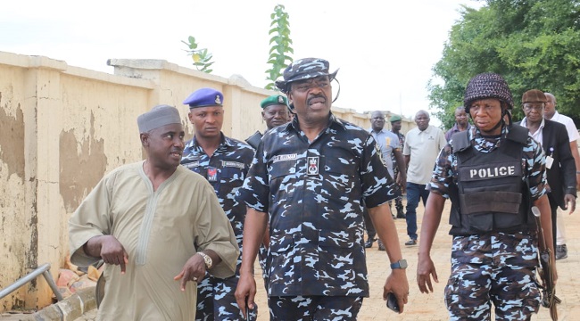 Police Take Over Scene Of 37 Miners’ Deaths In NSCDC Custody, Begin Investigation Niger Police Scene