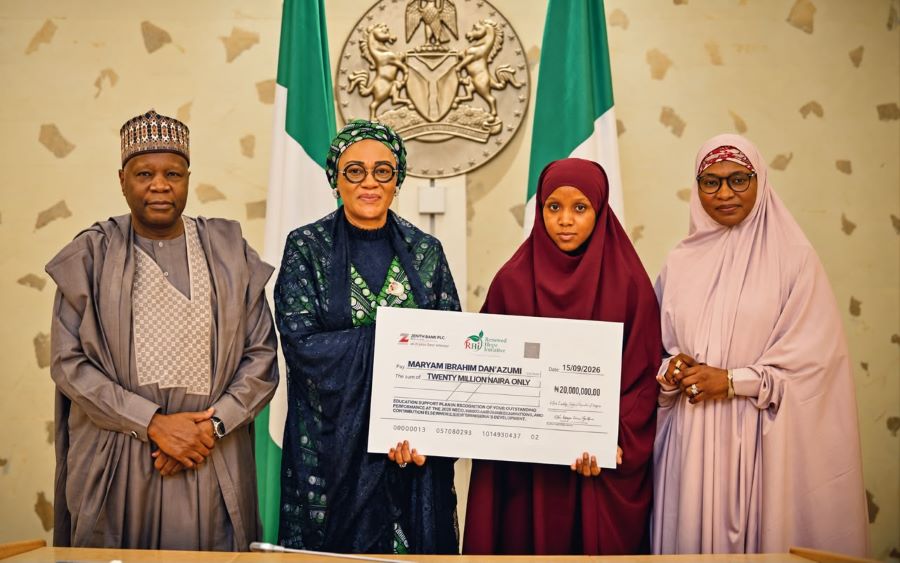 First Lady Honours Gombe’s 19-Year-Old World Qur’anic Champion Maryam Dan’azumi With N20m Remi Gombe Quran