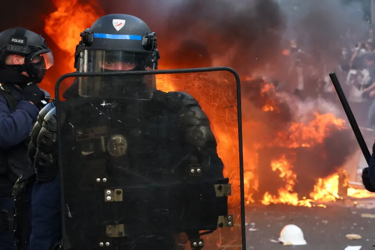 France Suspends High School Classes As Protesters Clash With Police France Protest Police