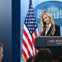 US POLITICS BRIEFING ZACHARIA