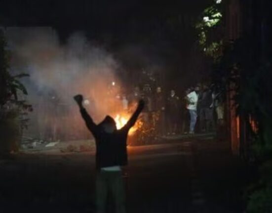 MAritius Riot