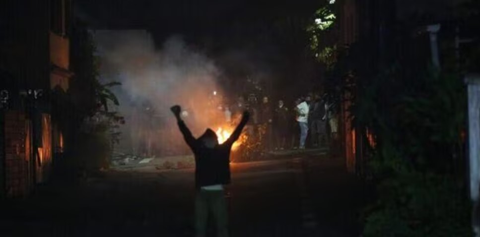 MAritius Riot