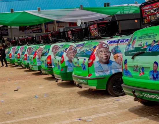 Tinubu Vh